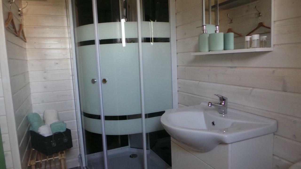 Au Cap Norwoe Bed & Breakfast Saint-Quentin-en-Tourmont Exterior photo